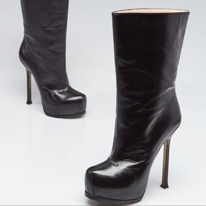 ysl logo heel boots